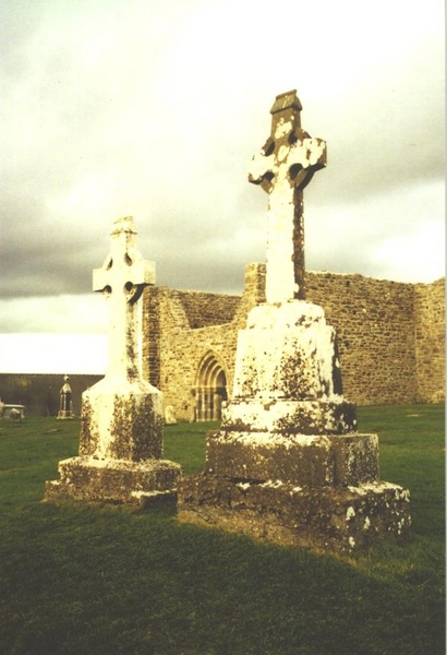 45clonmacnoisecrosses