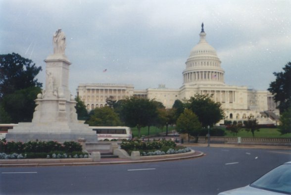 congresshousestatue